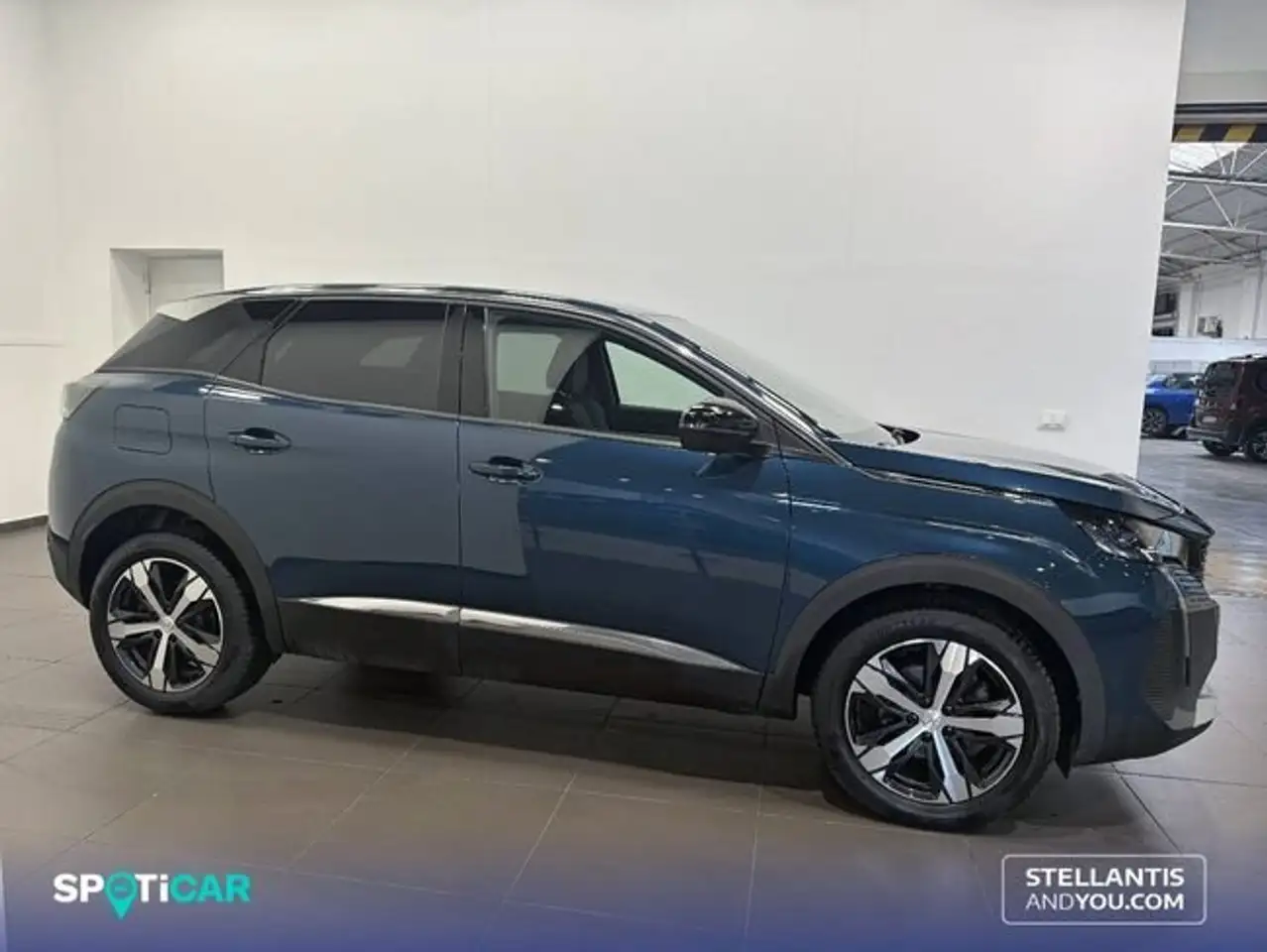 Peugeot 3008 1.2 PureTech 96KW S&S EAT8 Allure Pack — Vehicle gallery 4