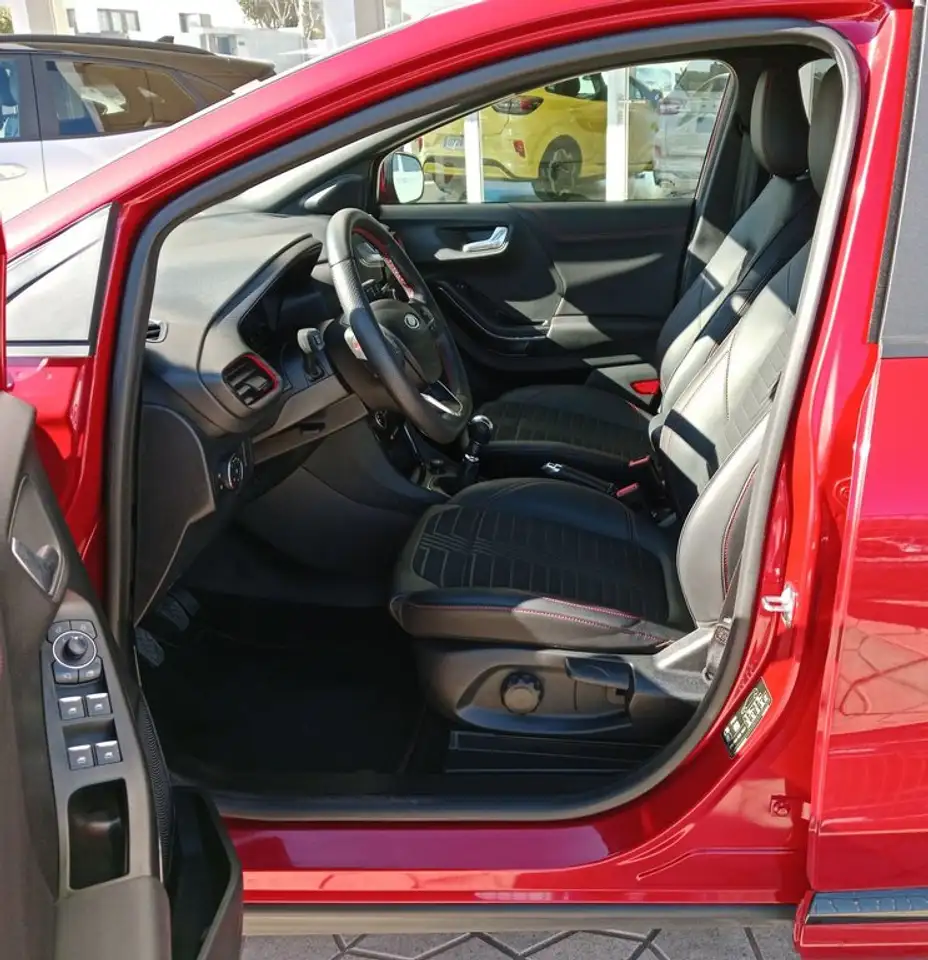 Ford Puma 1.0 EcoBoost MHEV ST-Line X 125 — Galerie du véhicule 7