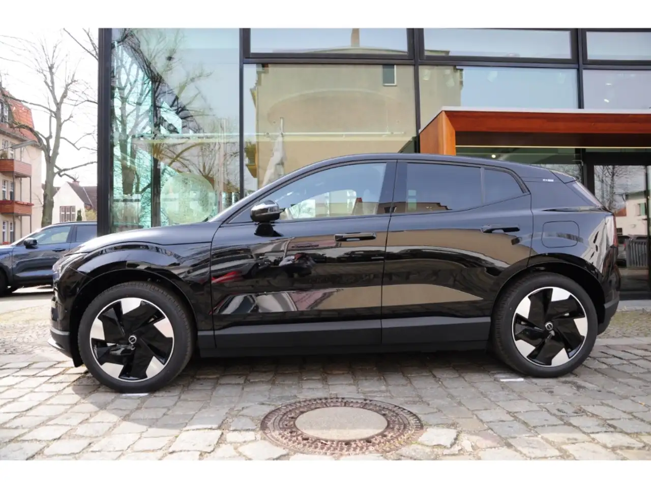 Volvo EX30 Single Motor Extended Range Ultra *WinterP* — معرض صور السيارة 5