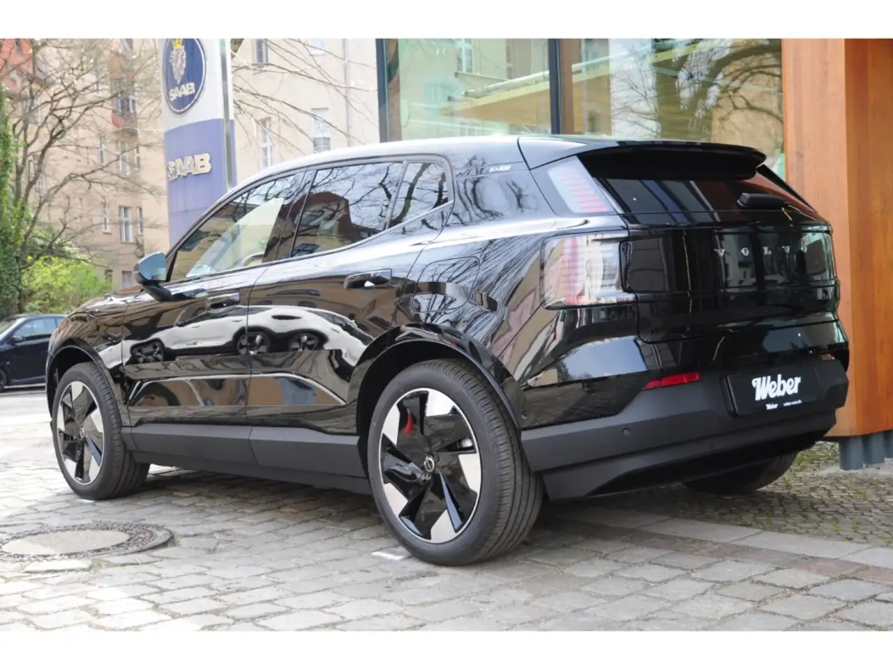 Volvo EX30 Single Motor Extended Range Ultra *WinterP* — معرض صور السيارة 6