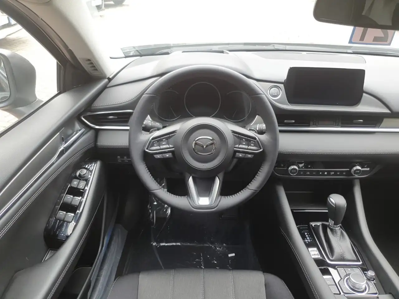 Mazda 6 SKYACTIV-G 194 FWD 6AT EXCLUSIVE — معرض صور السيارة 5