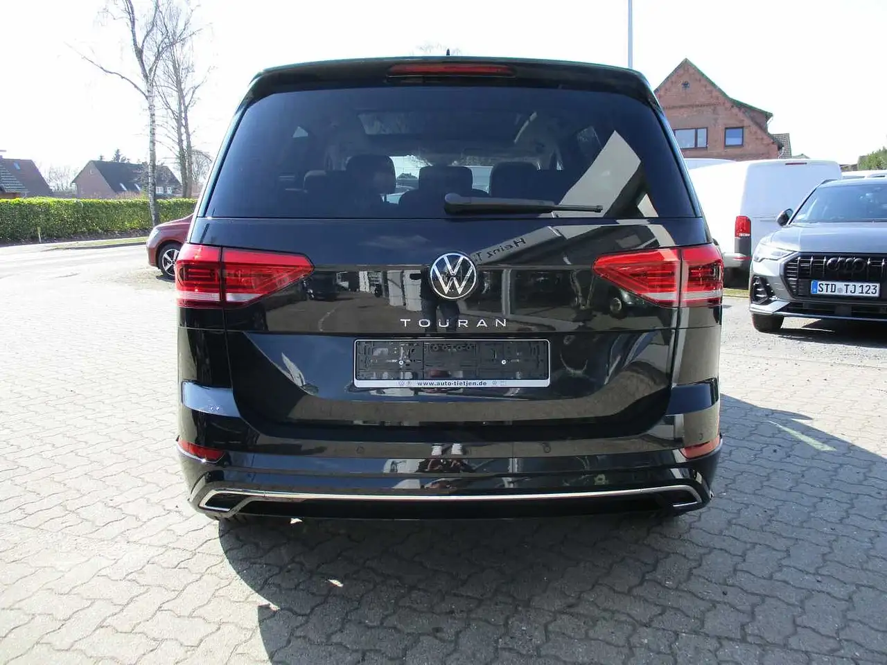 Volkswagen Touran 1.5 TSI ACT OPF Move — Vehicle gallery 3