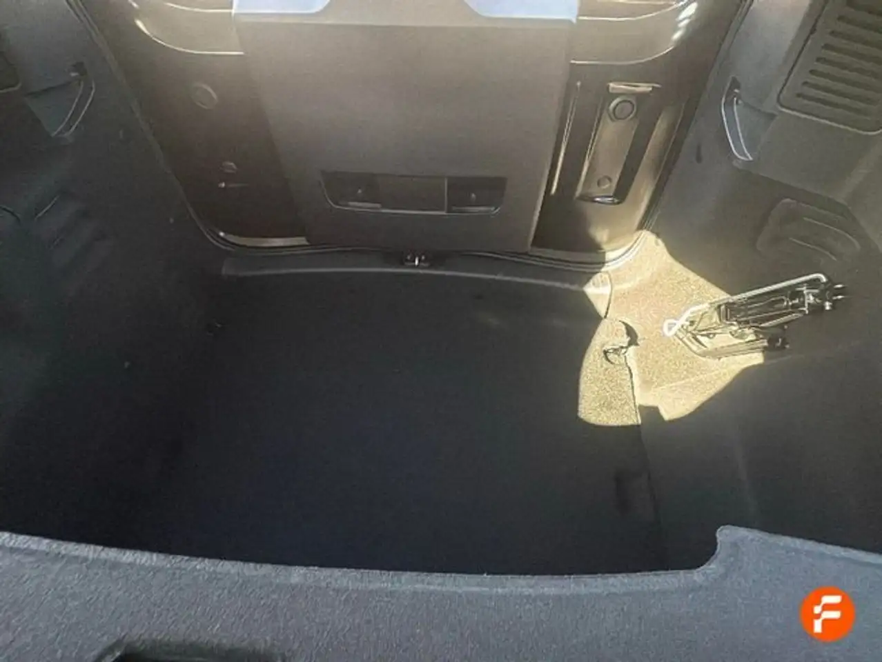 Dacia Jogger 1.0 TCe Expression 81kW 7pl. — معرض صور السيارة 25