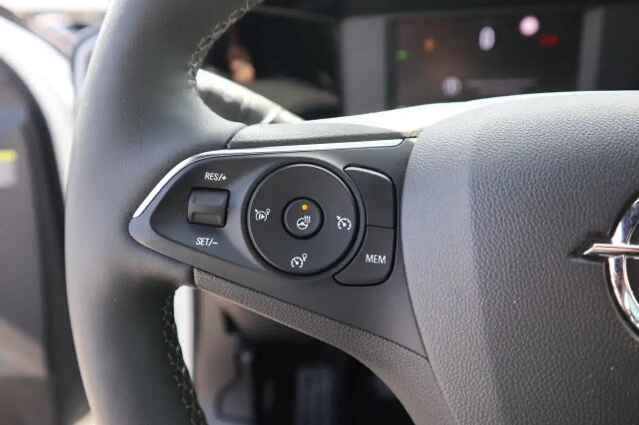 Opel Mokka Mokka GS / VIP BLITZ - Deal ! / NEU € 31.080,-- — معرض صور السيارة 12