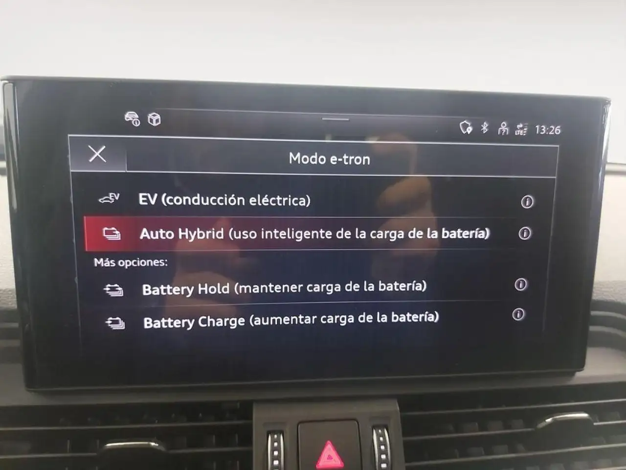 Audi 50 Advanced TFSI e quattro-ultra — معرض صور السيارة 15