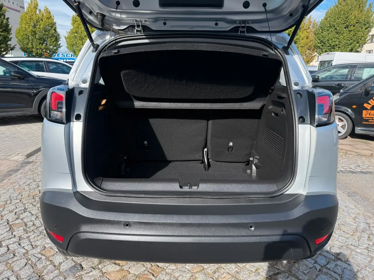 Opel Crossland X Crossland 1.2 Turbo Enjoy LED Navi Kamera — Galerie du véhicule 9