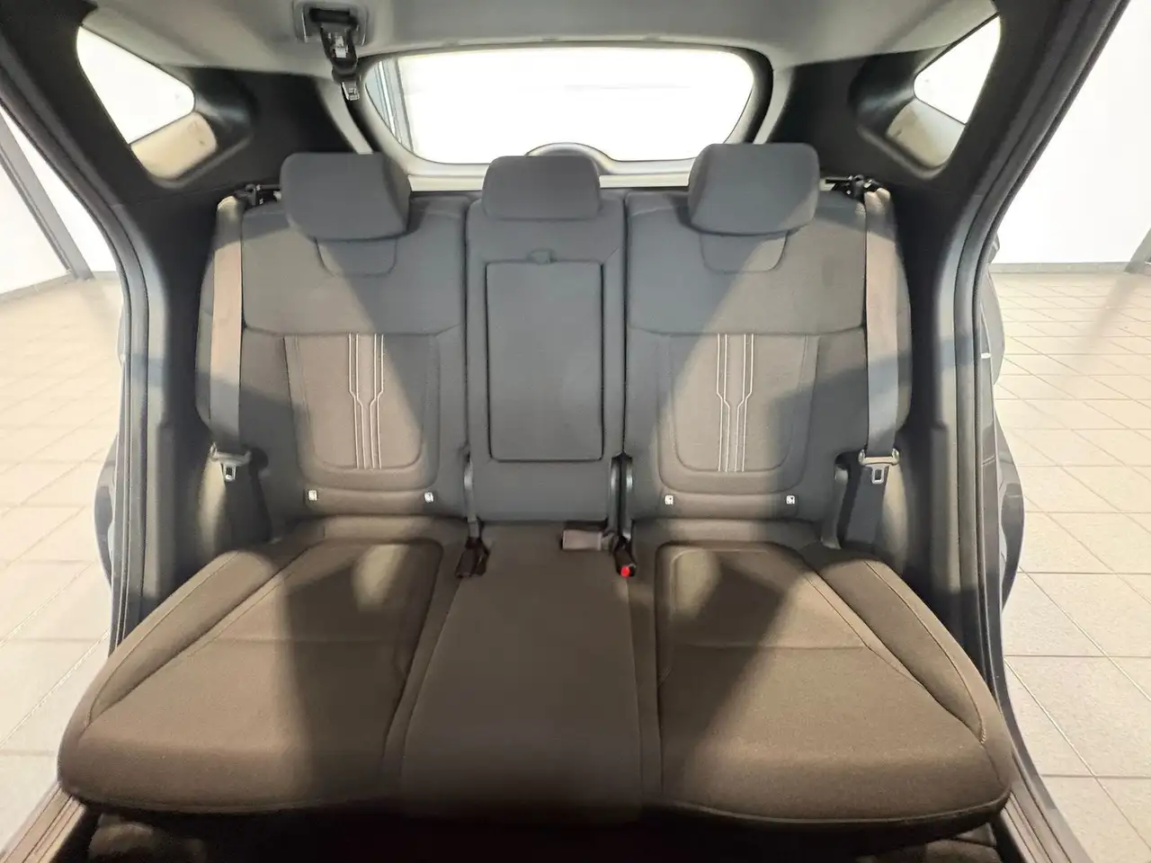 Hyundai TUCSON 1.6 T-GDI Select Mild-Hybrid|Navi|Kamera — معرض صور السيارة 14