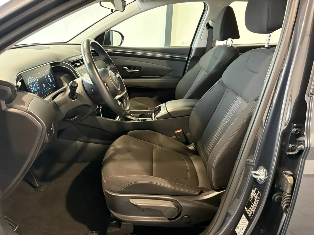 Hyundai TUCSON 1.6 T-GDI Select Mild-Hybrid|Navi|Kamera — معرض صور السيارة 8
