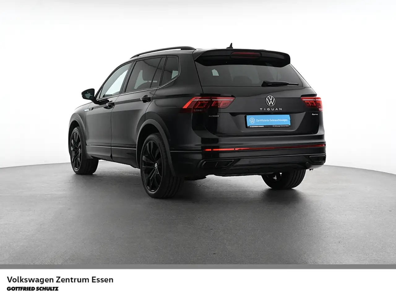 Volkswagen Tiguan Allspace R-Line TSI DSG 4M Matrix AHK Standhzg Panorama — Galería del vehículo 2