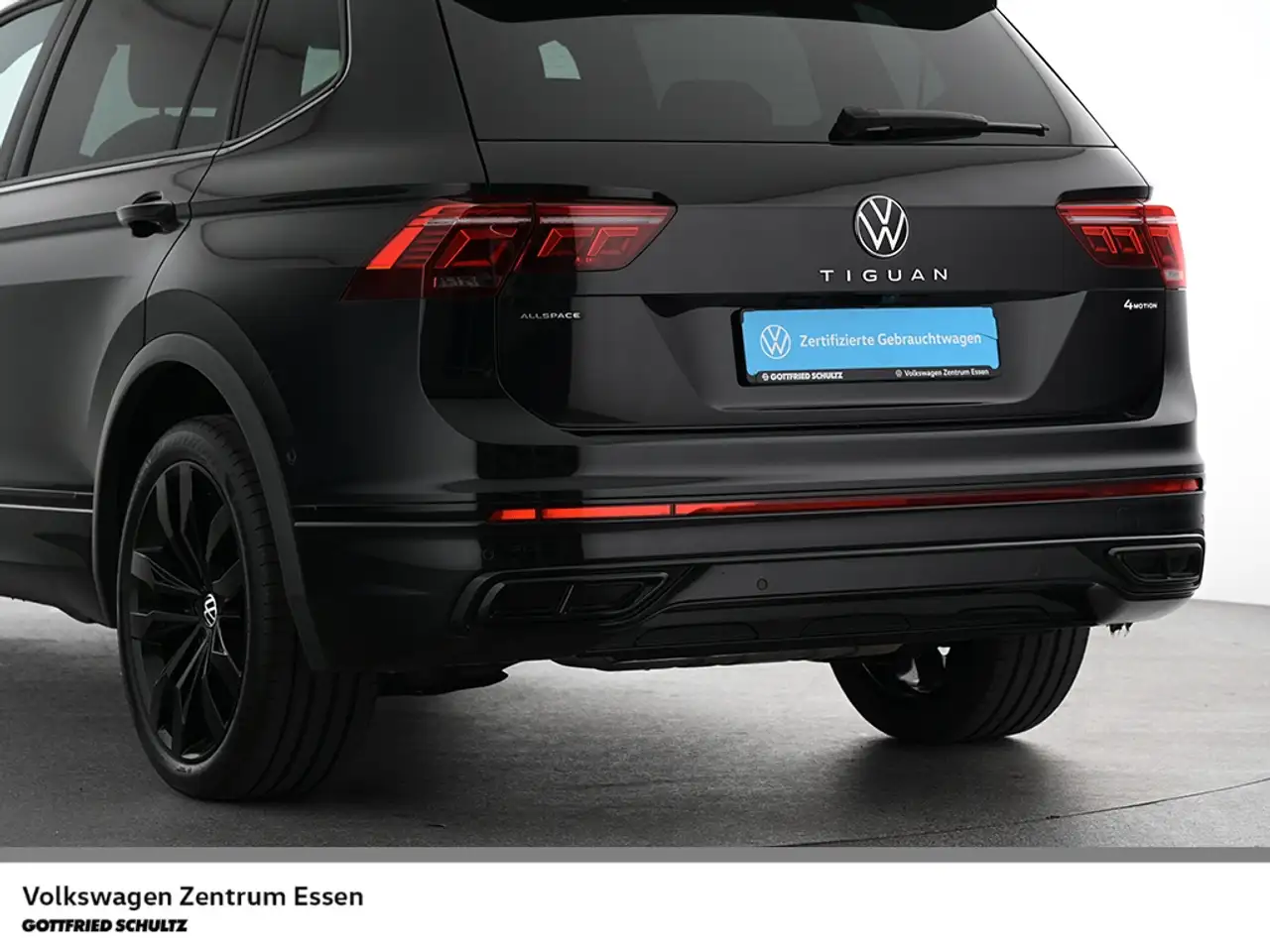 Volkswagen Tiguan Allspace R-Line TSI DSG 4M Matrix AHK Standhzg Panorama — Galería del vehículo 6