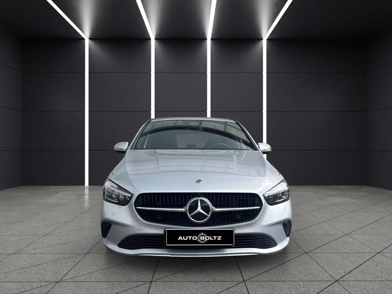 Mercedes-Benz B 200 ENp 47000 Winter P. Digi Display Kamera — Vehicle gallery 2