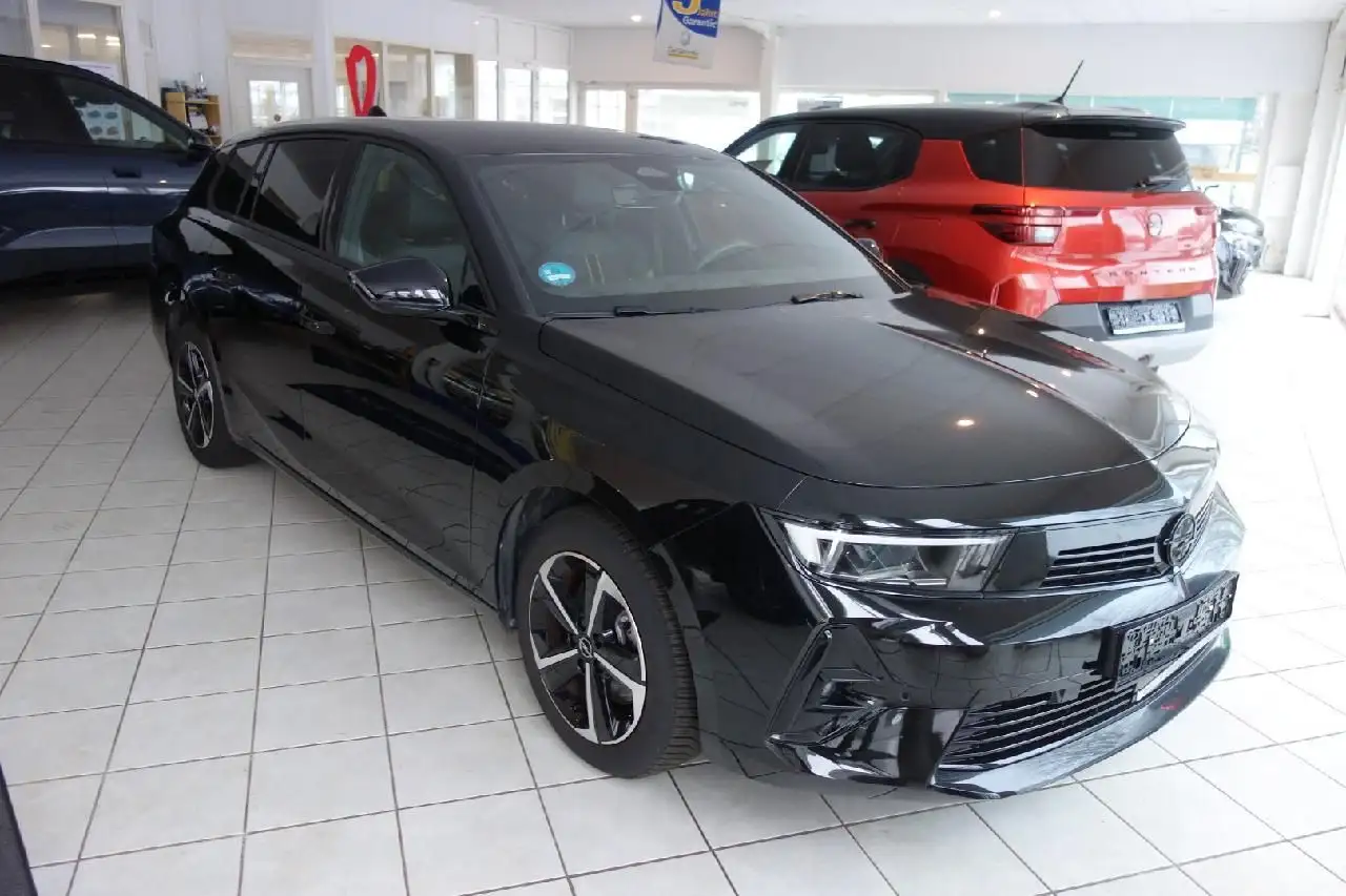 Opel Astra L Sports Tourer GS — Sankelmark