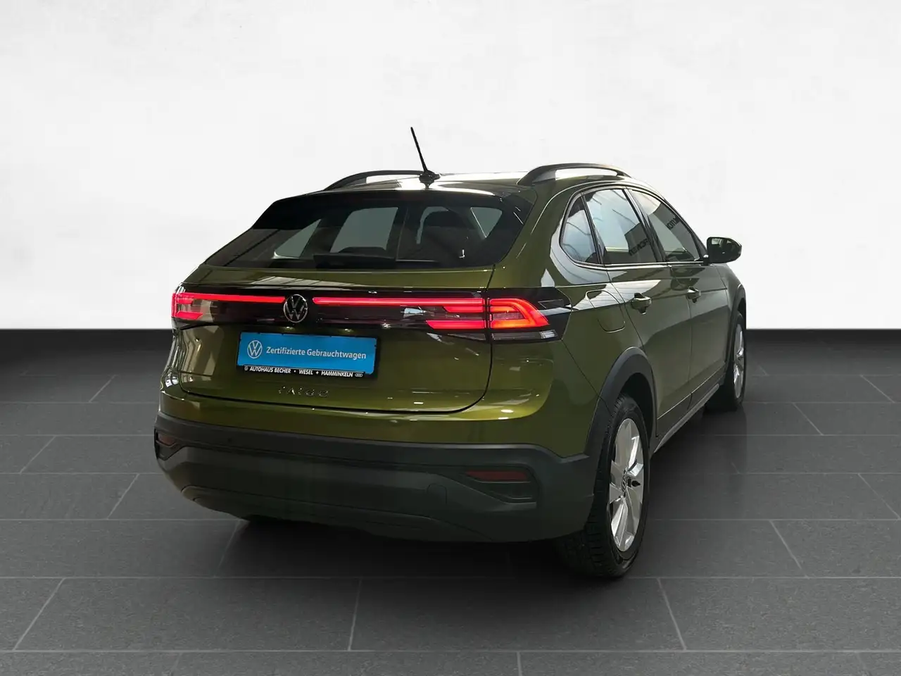 Volkswagen Taigo Life 1.5 TSI DSG /CarPlay/AHK/LED/Sitzhz — Vehicle gallery 4