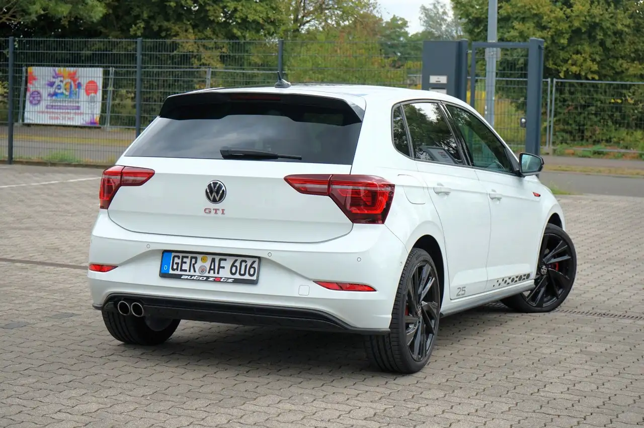 Volkswagen Polo VI GTI Edition 25/2.HAND/1 of 2500/IQ-DRIVE — Galería del vehículo 14
