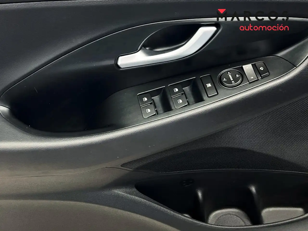 Hyundai i30 1.0 TGDI Klass 48V 100 — Vehicle gallery 8