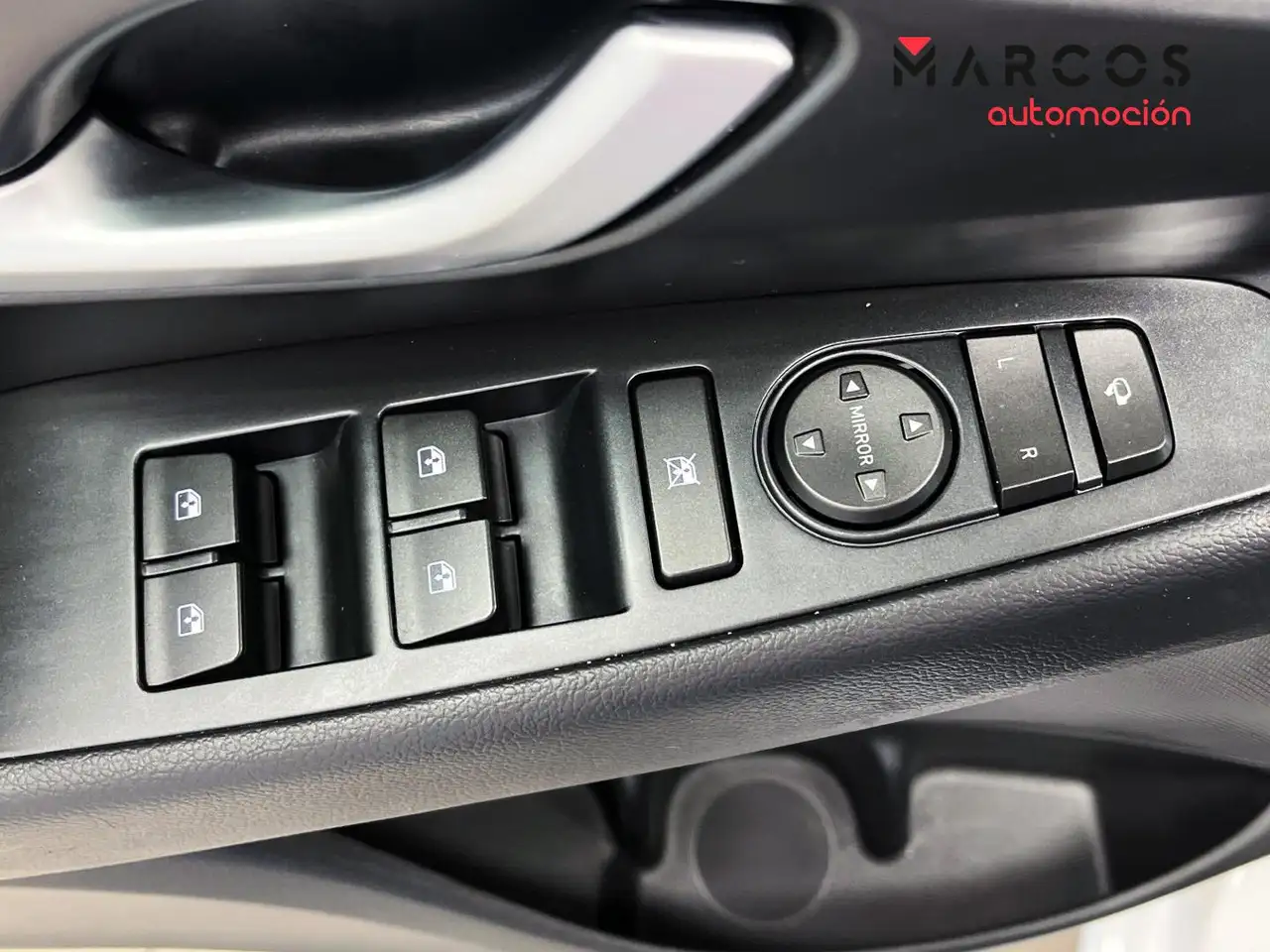 Hyundai i30 1.0 TGDI Klass 48V 100 — Vehicle gallery 32