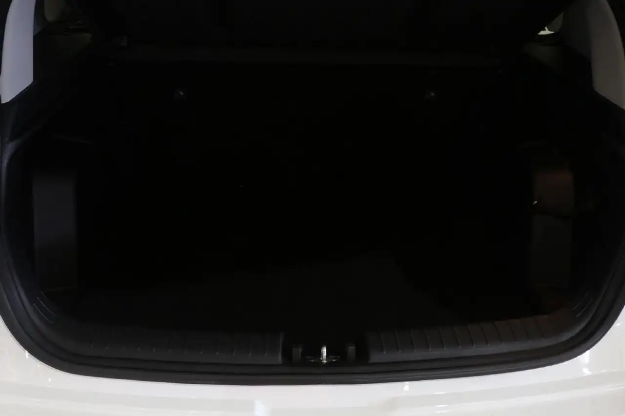Hyundai BAYON 1.2 MPI Klass — Galería del vehículo 9