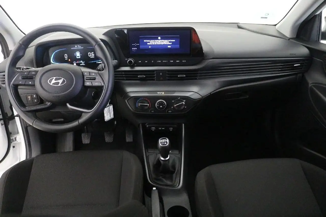 Hyundai BAYON 1.2 MPI Klass — Galería del vehículo 7
