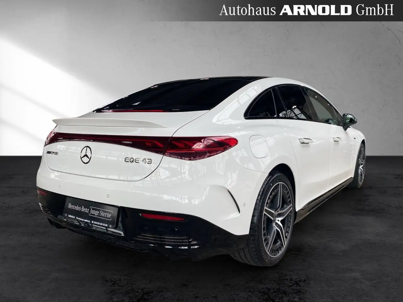 Mercedes-Benz EQE 43 Mercedes-AMG EQE 43 4M AIRM Pano 360° HUD HYPERS — Galerie du véhicule 5
