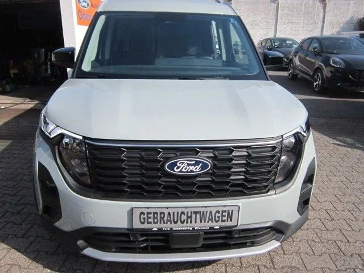 Ford Transit Courier Active, GARANTIE — معرض صور السيارة 17