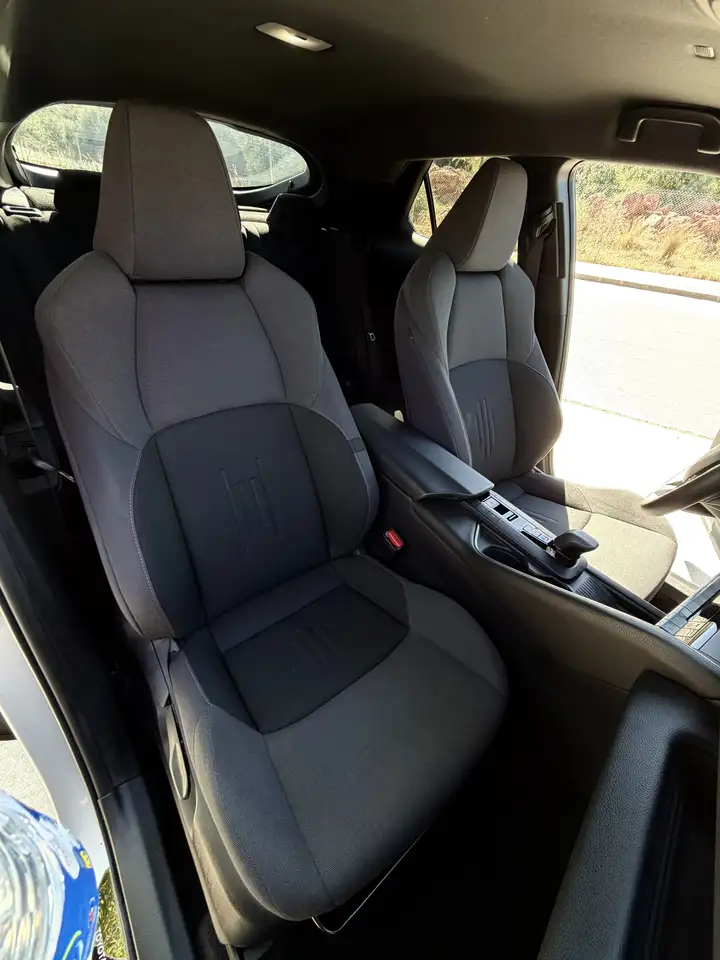 Toyota C-HR 200H Advance — معرض صور السيارة 14