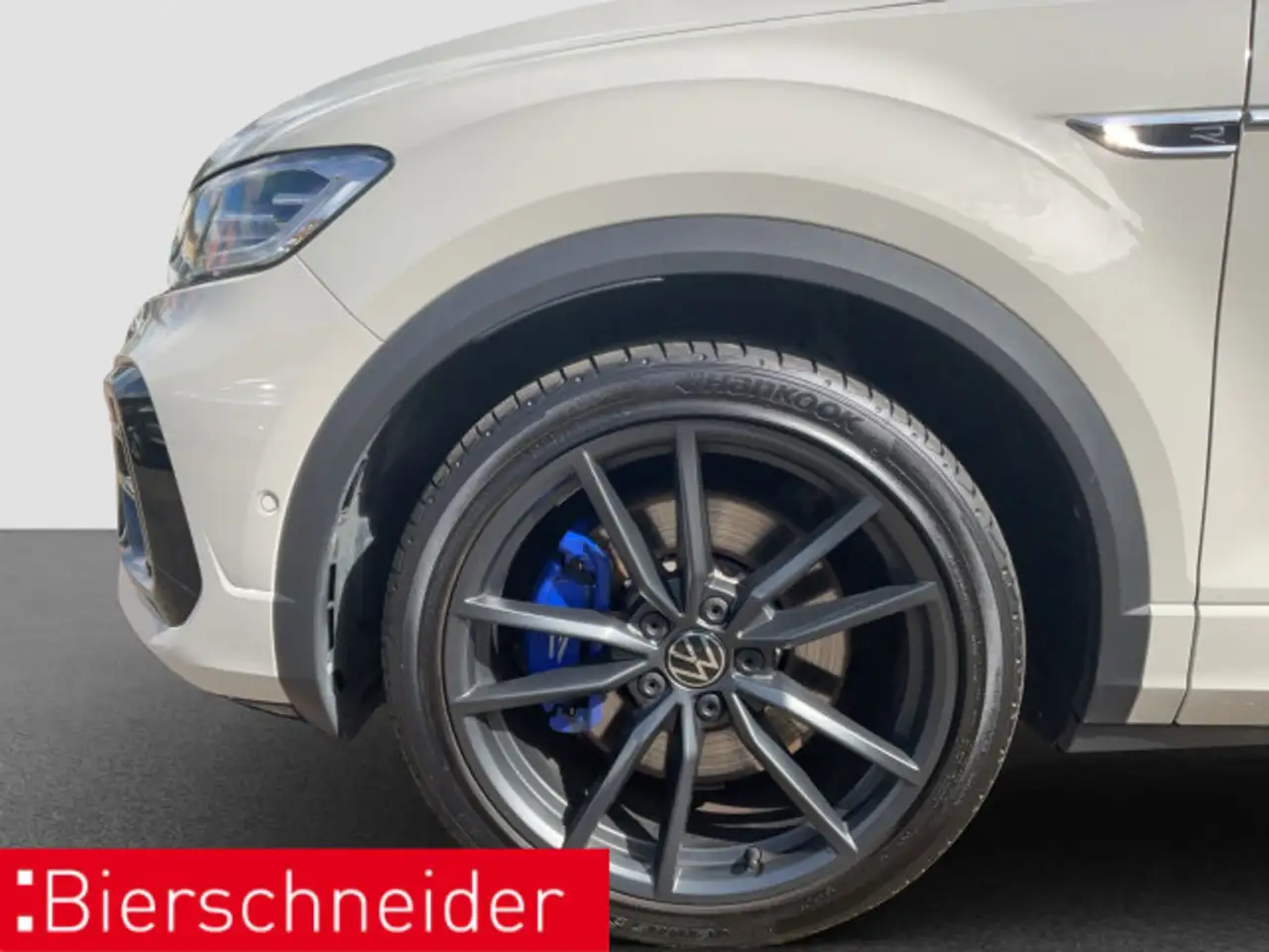 Volkswagen T-Roc 2.0 TSI DSG 4Mo R AKRA PANO BEATS 19 — Galerie du véhicule 9