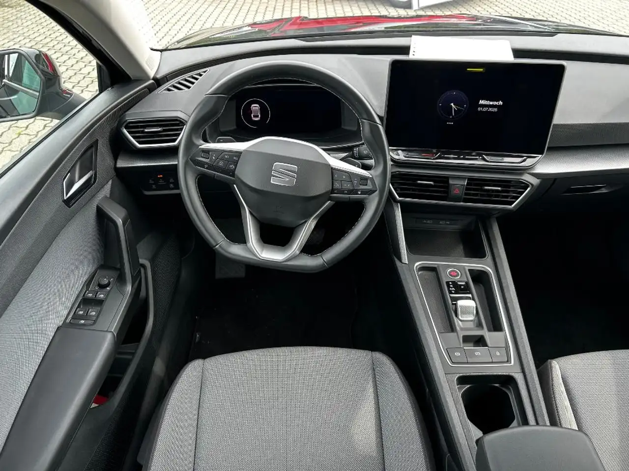 SEAT Leon Style 1.5 Tsi 110 KW (150 PS) DSG — معرض صور السيارة 5