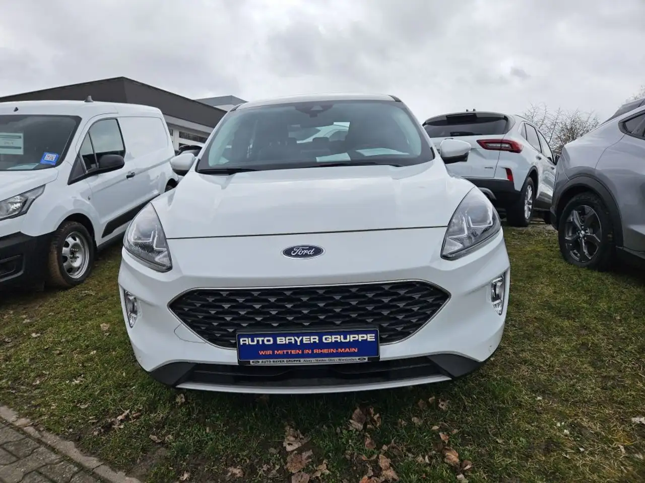 Ford Kuga 2.5 Duratec FHEV 4x4 COOL&CONNECT — Galería del vehículo 8
