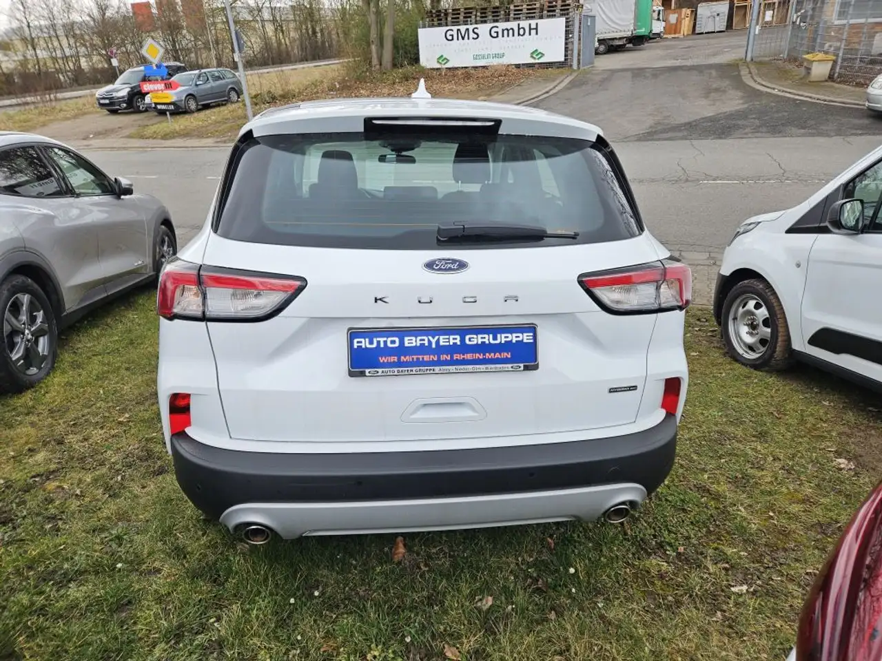 Ford Kuga 2.5 Duratec FHEV 4x4 COOL&CONNECT — Galería del vehículo 4