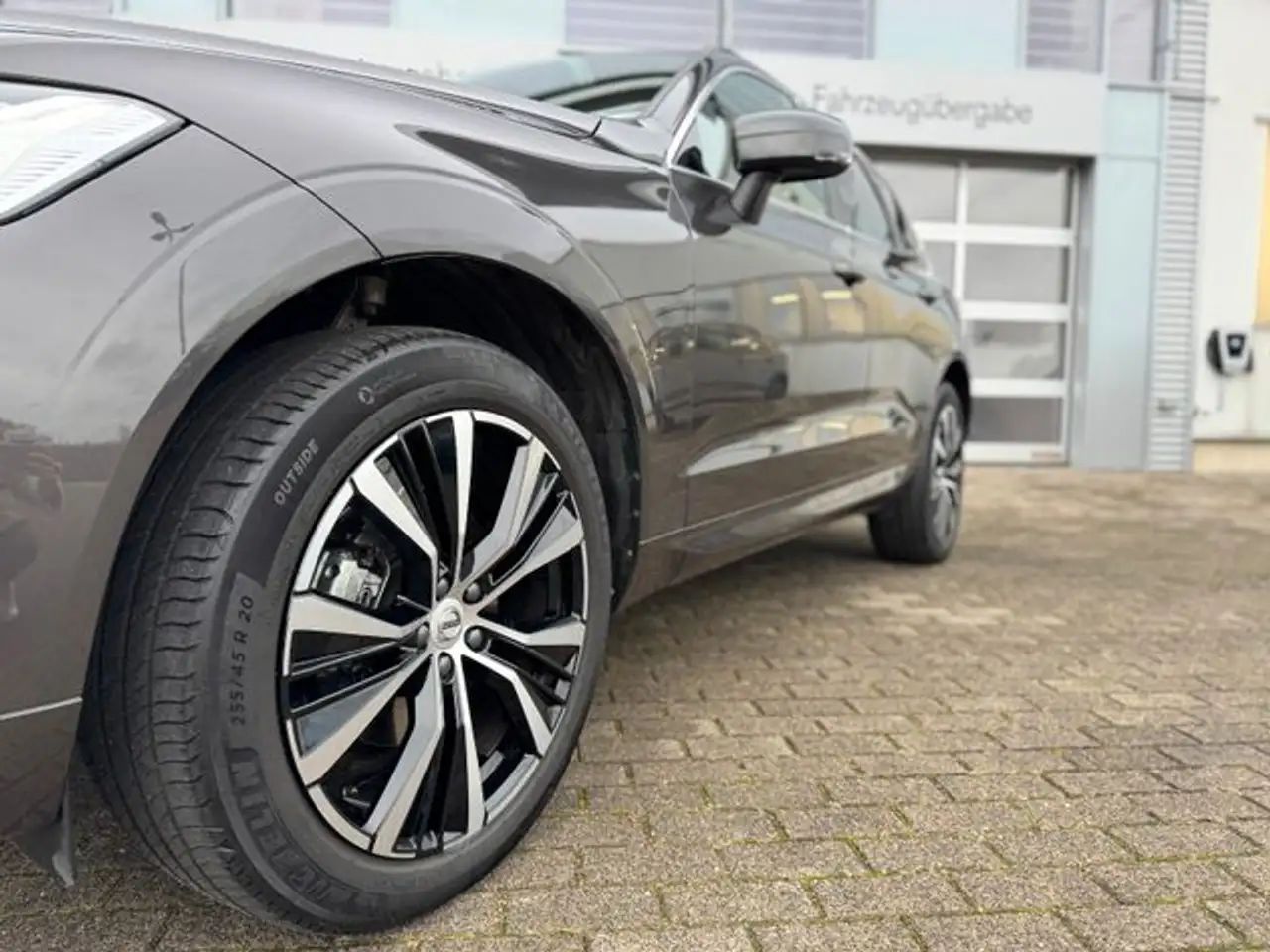 Volvo XC60 B5 AWD CORE - BLIS - H/K - Pilot H/K LED — Galerie du véhicule 14