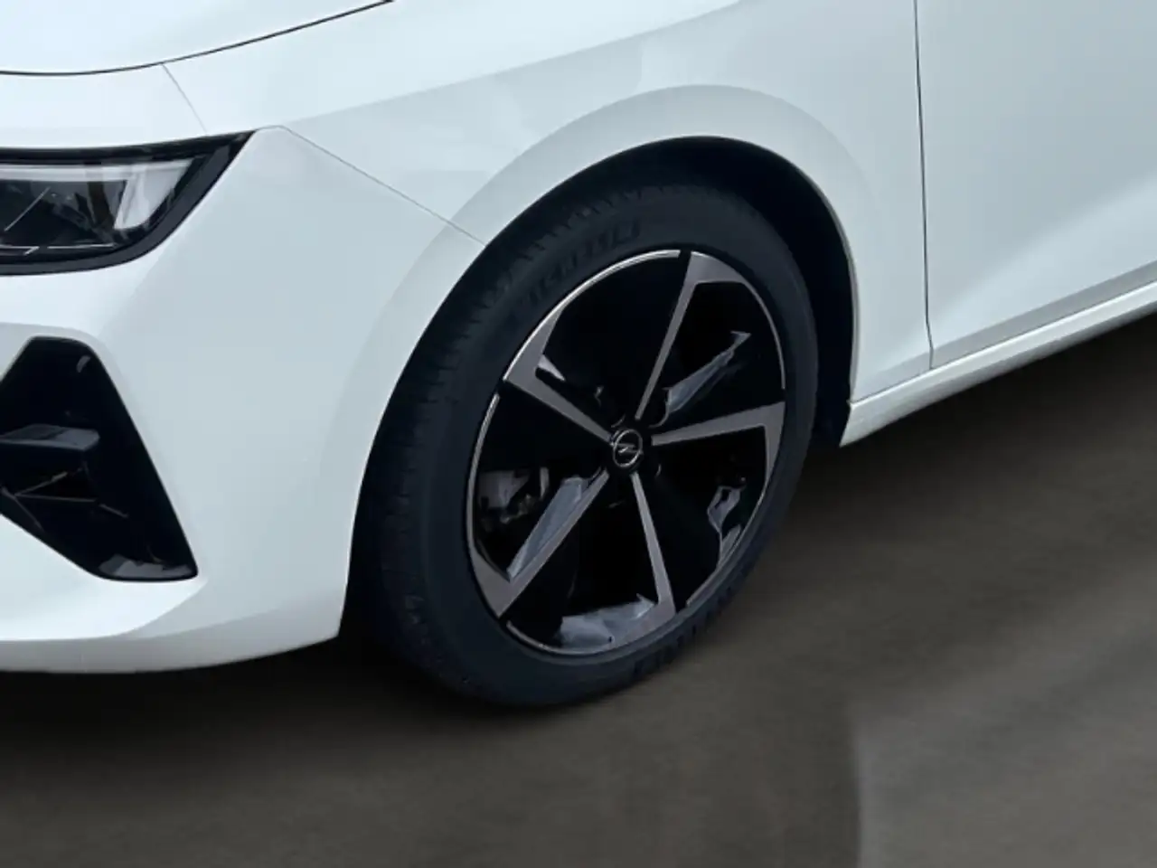 Opel Astra L GS-Line AHK abnhembar/Sitzheizung/Rückfahrkamera — معرض صور السيارة 7