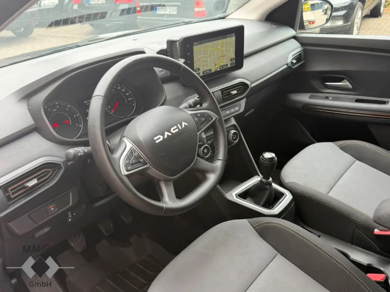 Dacia Jogger Extreme+ Navi/CarPlay/Klimaaut/Fahrerprofil/SHZ — معرض صور السيارة 17