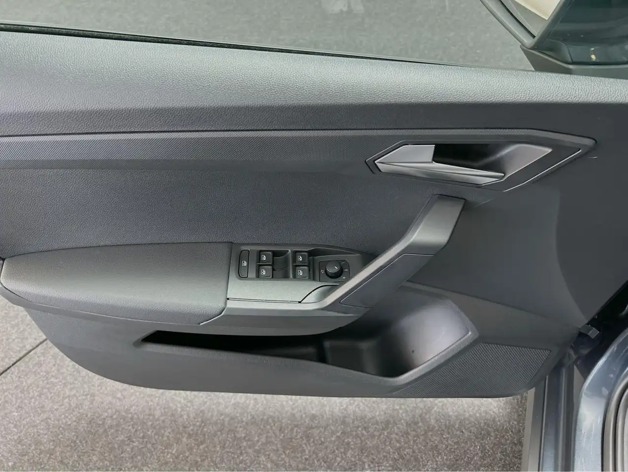 SEAT Arona 1.0 TSI Style Edition CarPlay LED PDC Virt — Galerie du véhicule 12