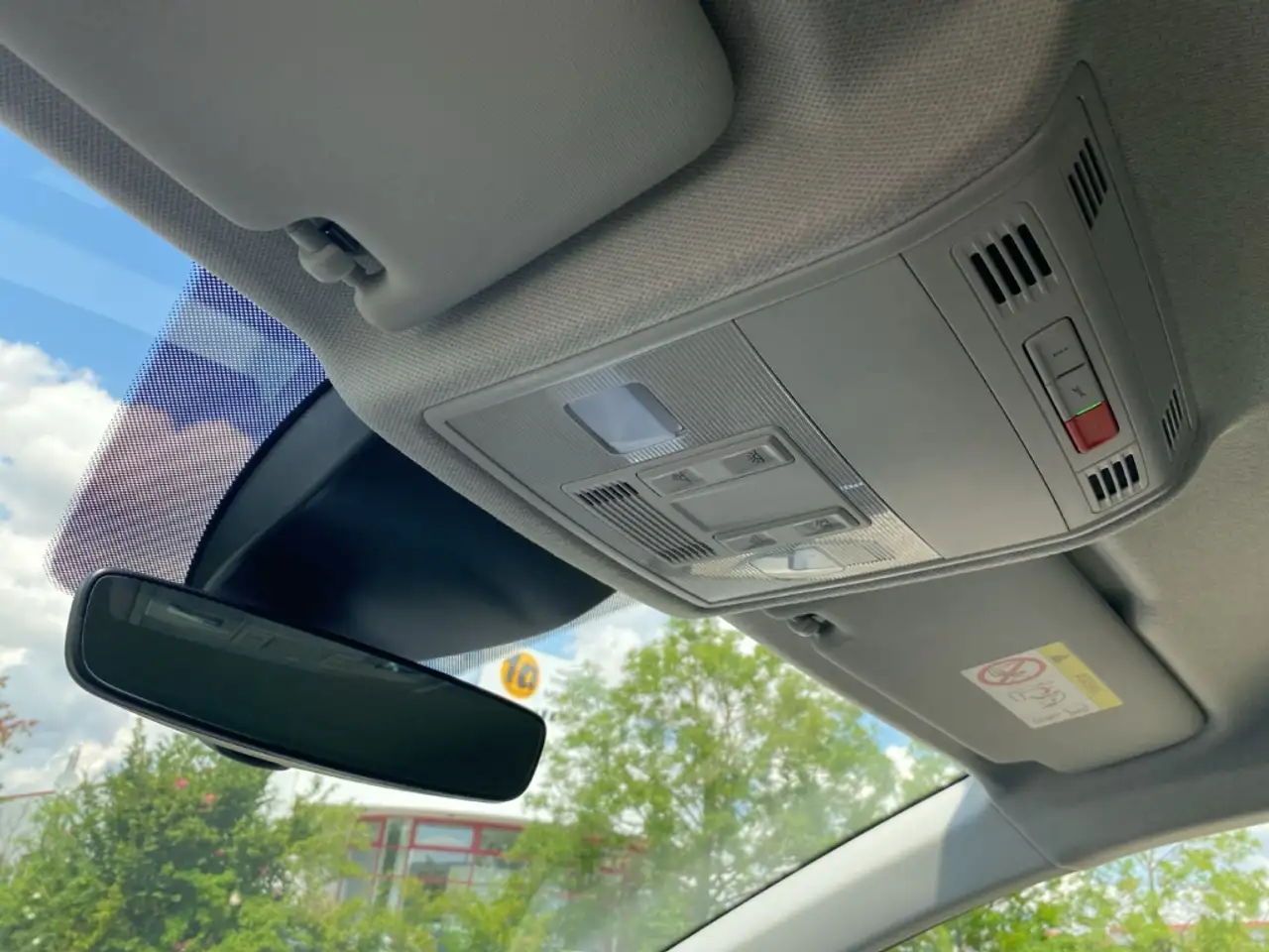 SEAT Ibiza STYLE EDITION 1.0 TSI Style Edition PDC+SHZ+KAMERA — Galerie du véhicule 27