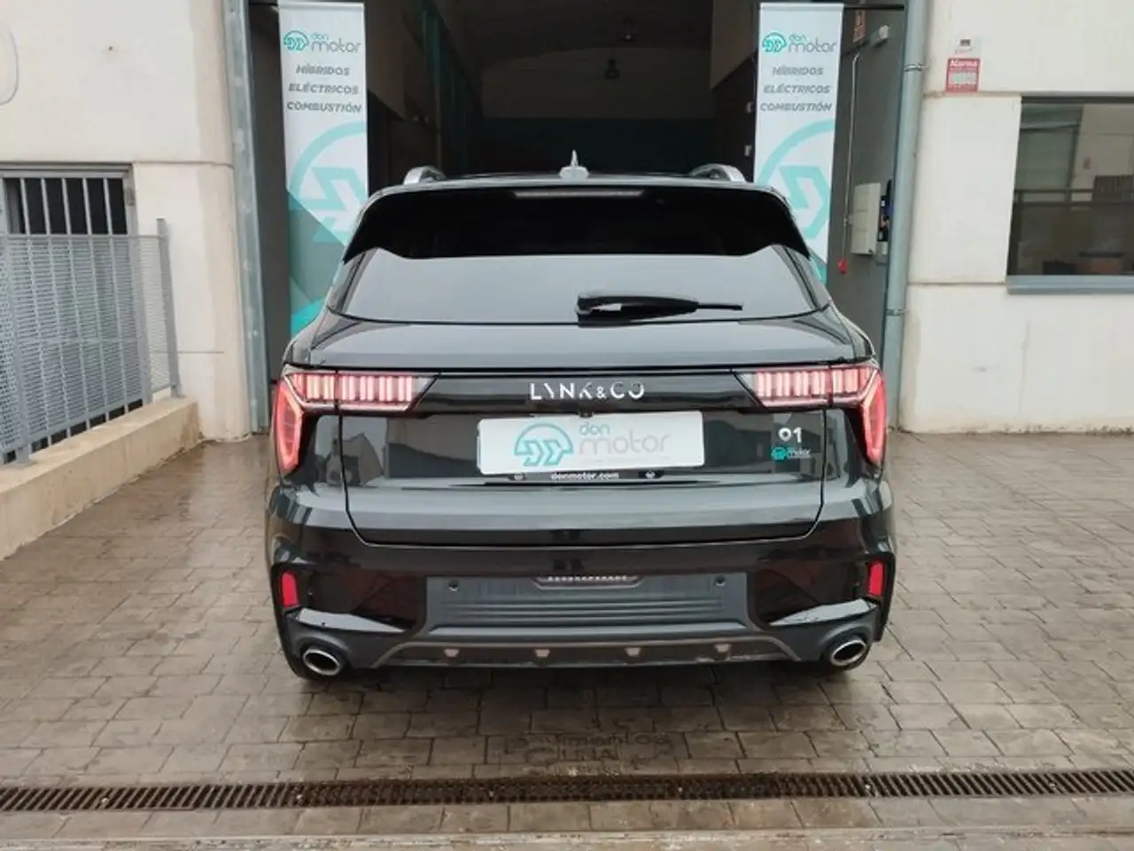 Lynk & Co 01 1.5T PHEV — معرض صور السيارة 10