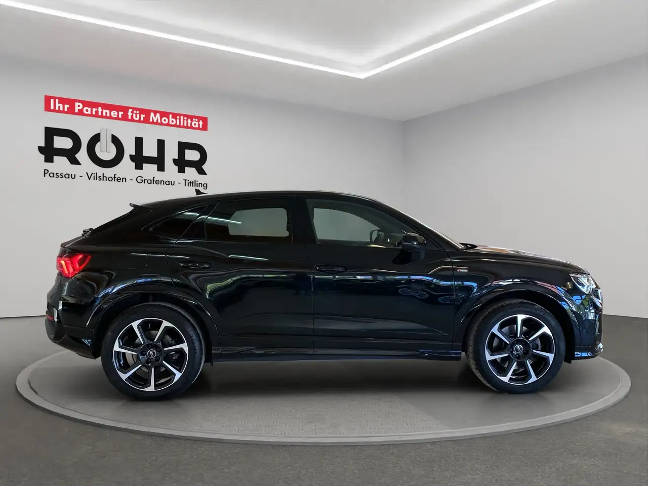 Audi Q3 Sportback S line 40 TFSI quattro S tronic AHK — معرض صور السيارة 5