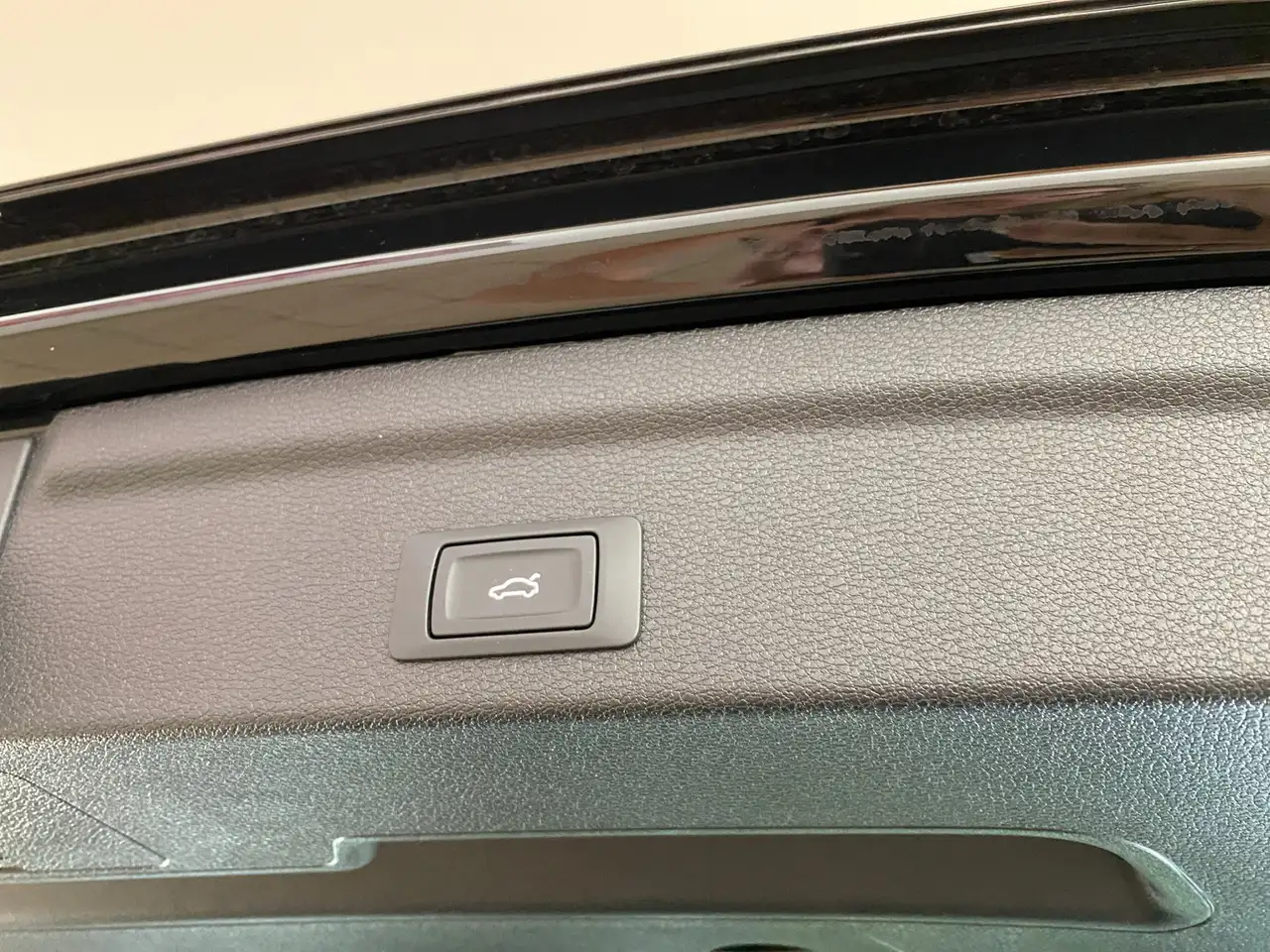 Audi Q3 Sportback S line 40 TFSI quattro S tronic AHK — معرض صور السيارة 19