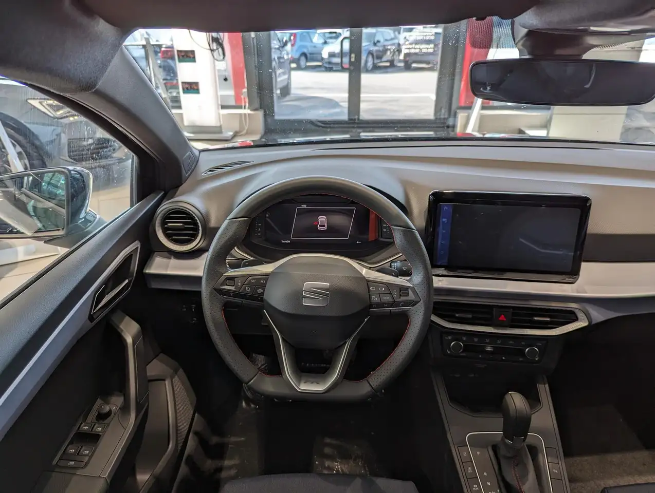 SEAT Ibiza 1.0 TSI FR #ACC #FullLink #Navi #VollLED — معرض صور السيارة 9