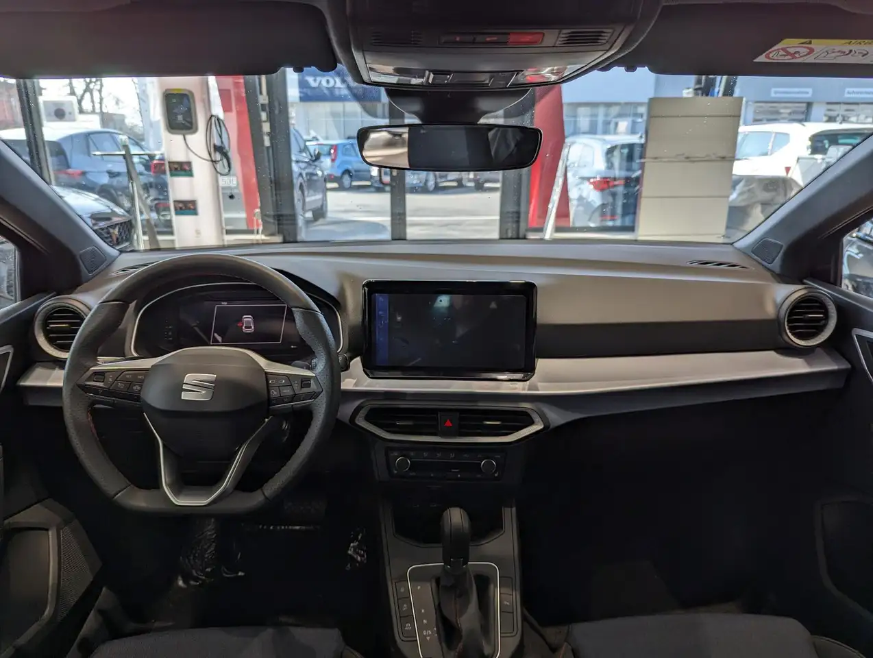 SEAT Ibiza 1.0 TSI FR #ACC #FullLink #Navi #VollLED — معرض صور السيارة 10