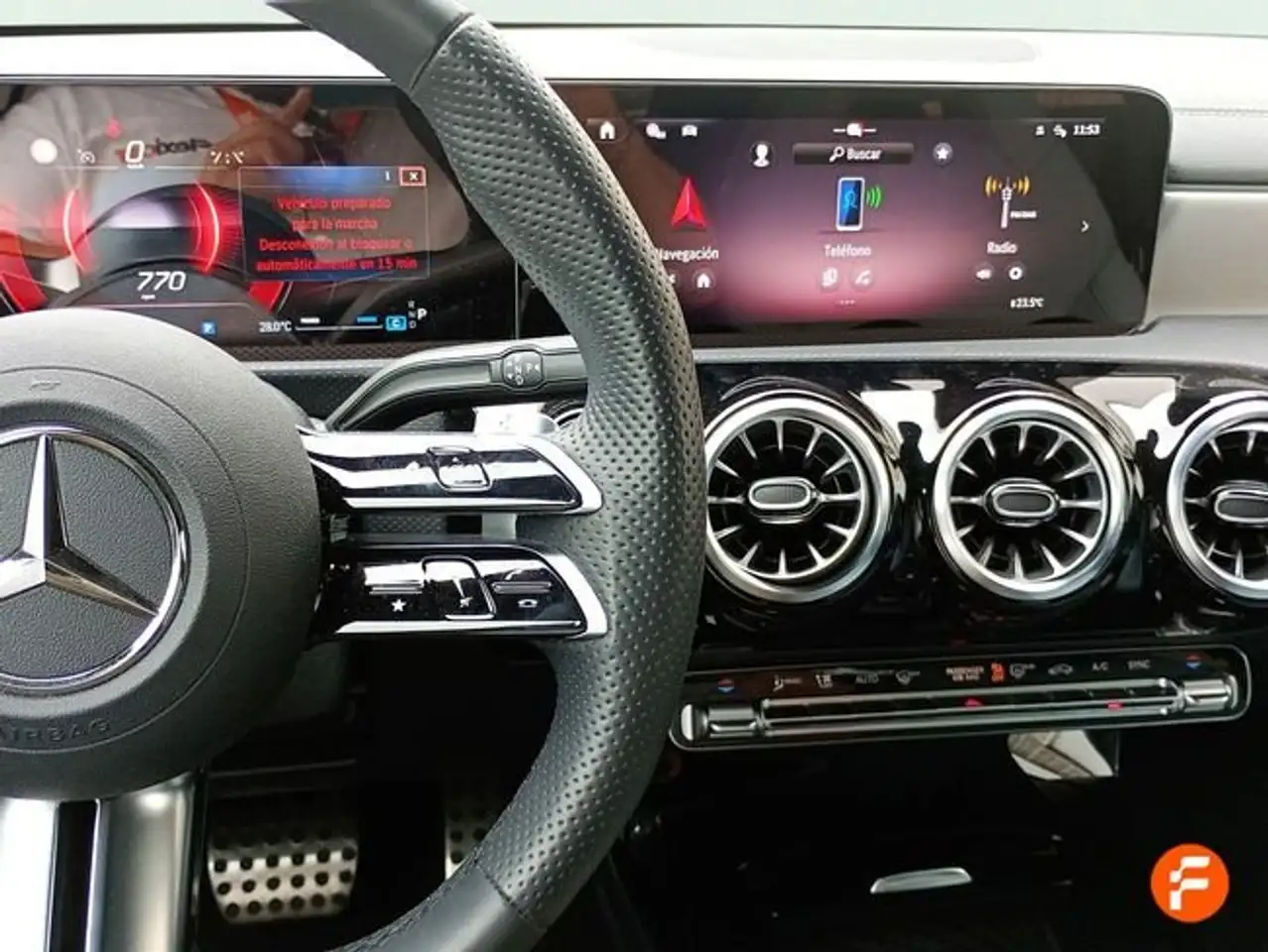 Mercedes-Benz CLA 200 — معرض صور السيارة 7