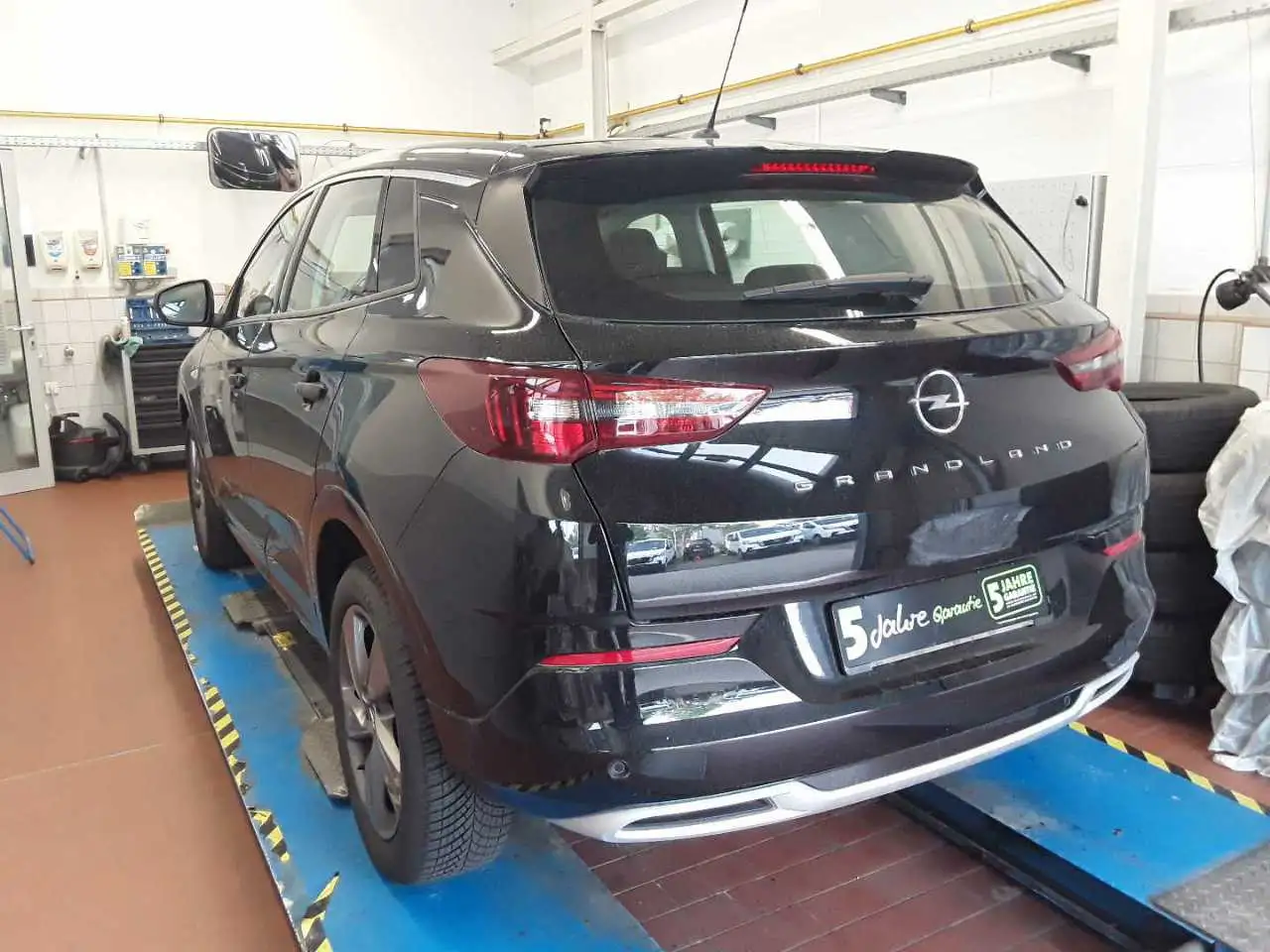 Opel Grandland AT8 Enjoy StylePaket/LED/Ergo/PDC/Kam — Galería del vehículo 7
