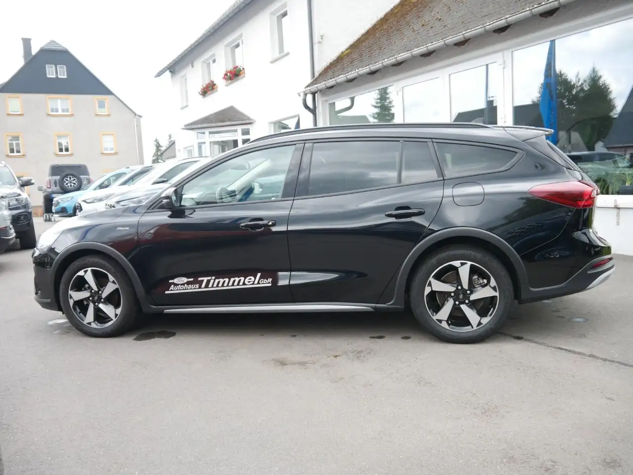 Ford Focus Active X Turnier 1,0 MHEV 92kW iACC BLIS — Vehicle gallery 4