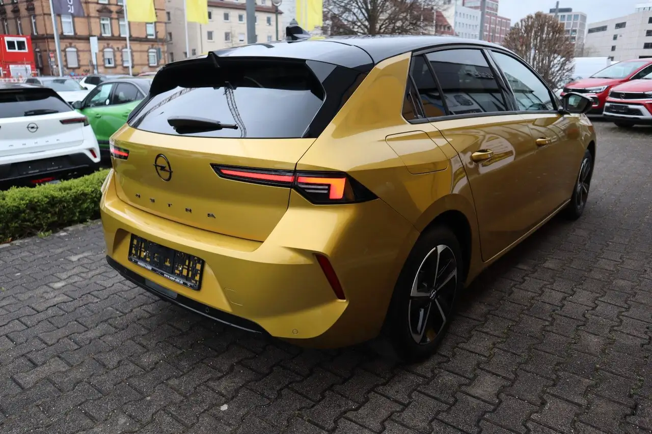 Opel Astra 5-trg. 1.2T MT6 GS Allwetter Kamera — معرض صور السيارة 3