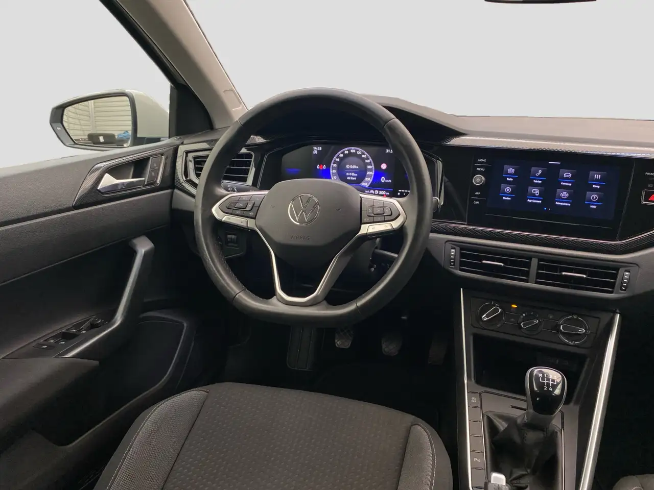 Volkswagen Polo 1.0Life LED Einparkhilfe Klima App-Connect — Galerie du véhicule 6