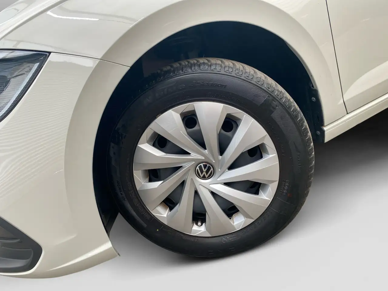 Volkswagen Polo 1.0Life LED Einparkhilfe Klima App-Connect — Galerie du véhicule 5
