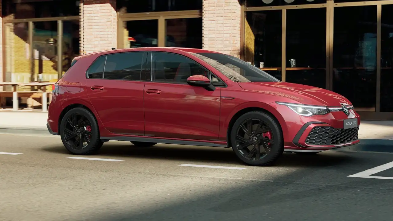 Volkswagen Golf VIII 2.0 TSI GTI DSG ACC RFK AppConnect LED — Vehicle gallery 5