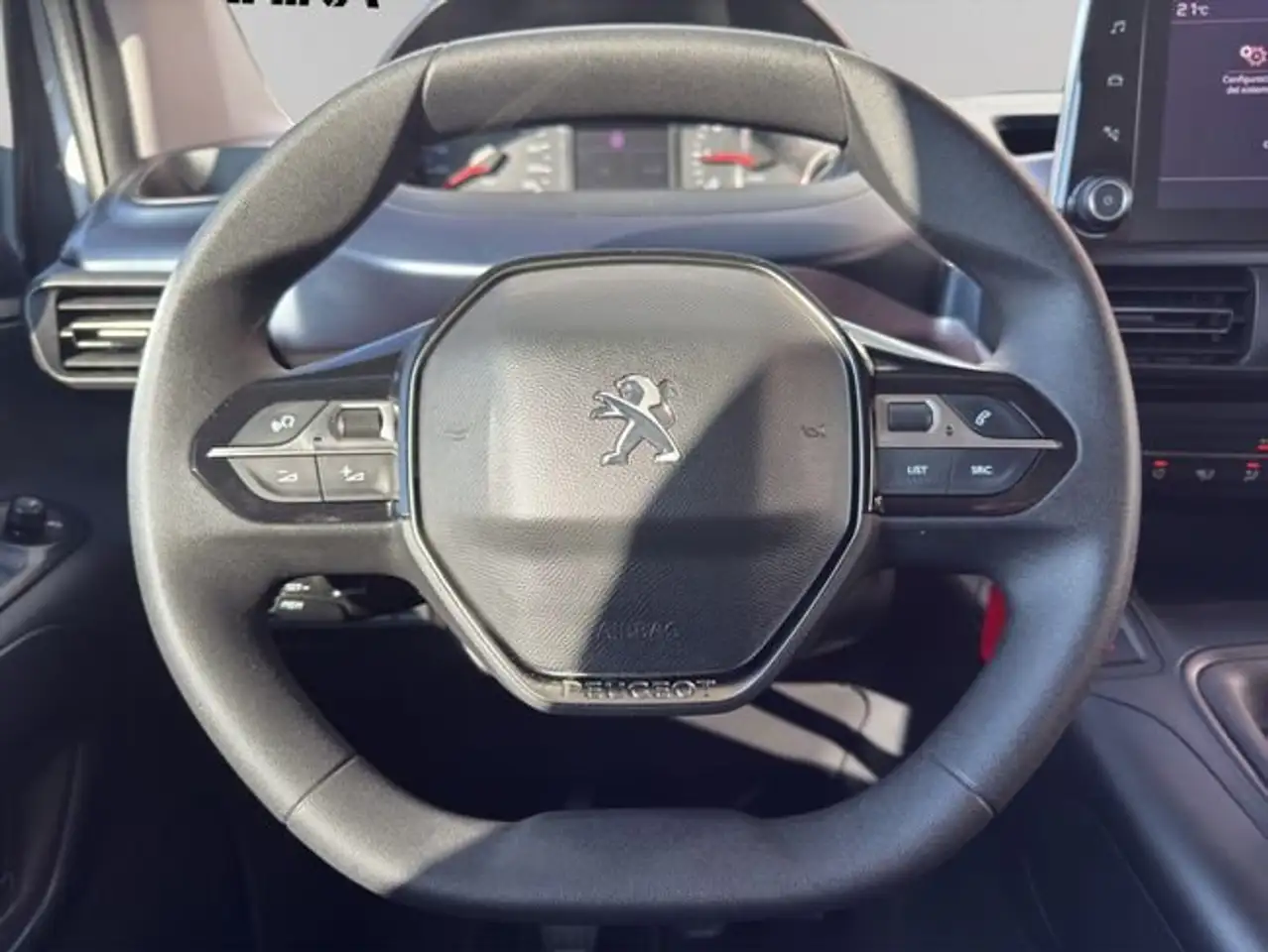 Peugeot Rifter Allure Business Std. PureTech — Vehicle gallery 18