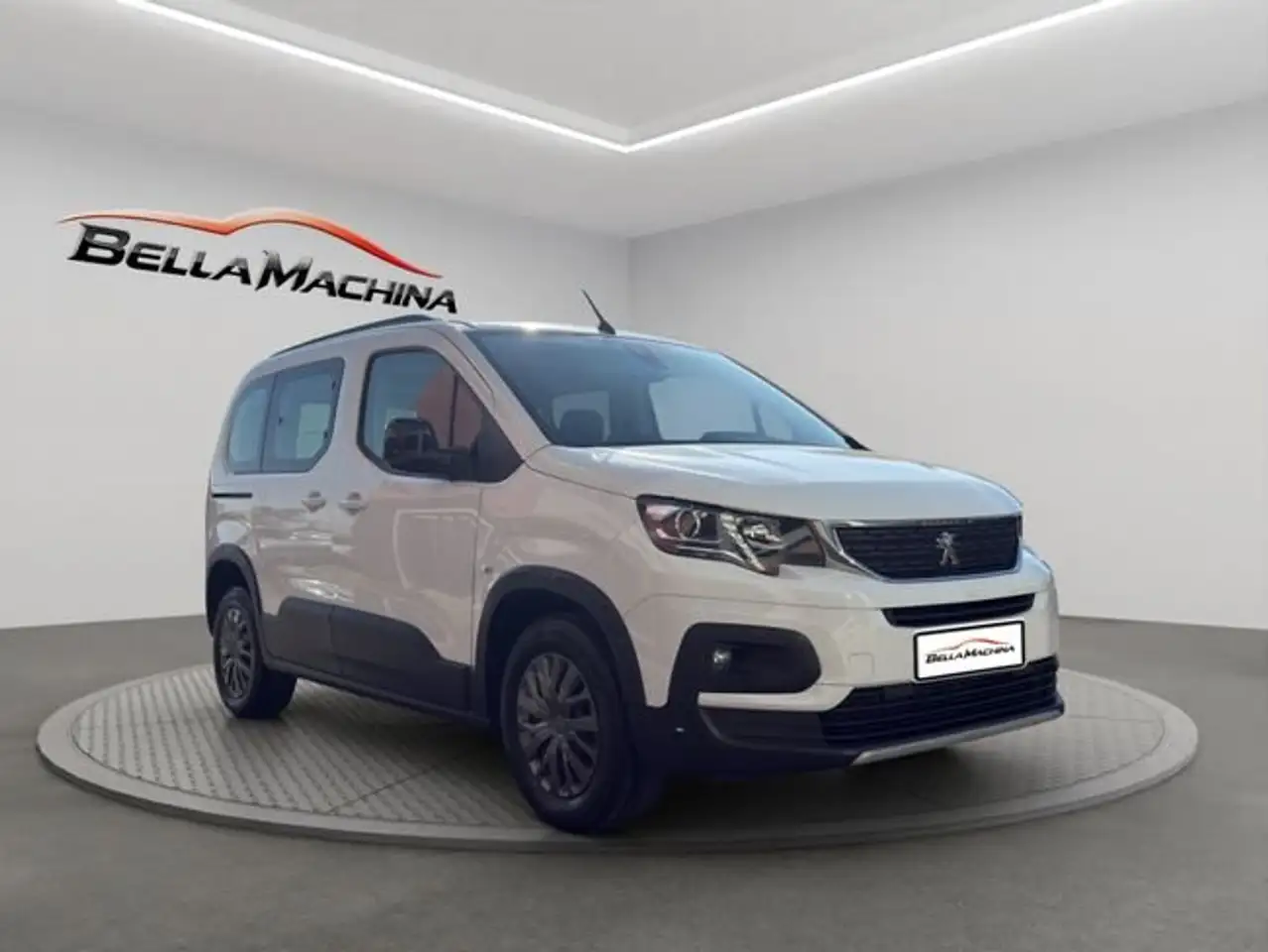 Peugeot Rifter Allure Business Std. PureTech — Vehicle gallery 8