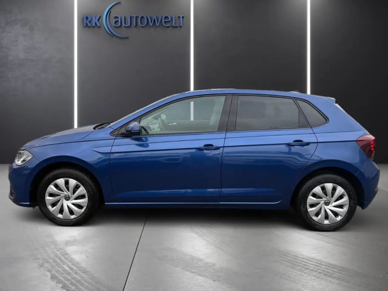 Volkswagen Polo VI Life 1.0 TSI Navi Apple CarPlay Mehrzonenklima — Galería del vehículo 6
