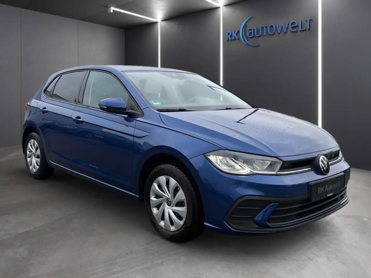 Volkswagen Polo VI Life 1.0 TSI Navi Apple CarPlay Mehrzonenklima — Galería del vehículo 2